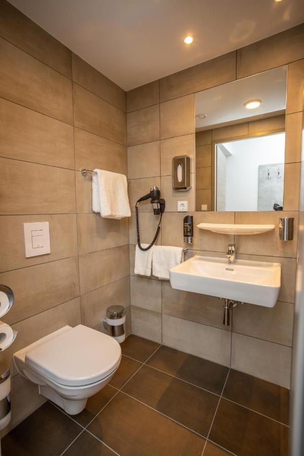 Seehotel Forst Esterno foto